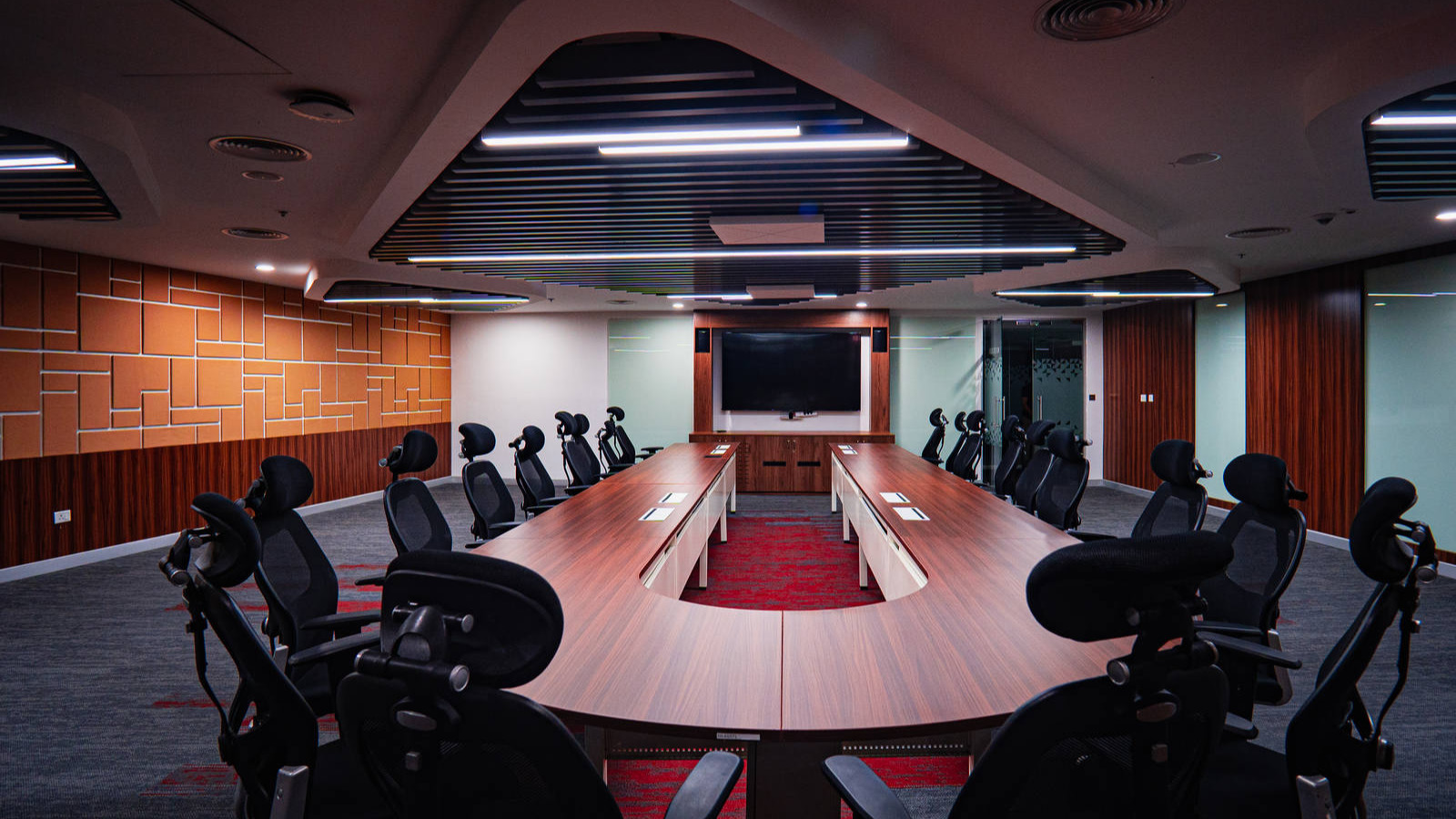 23 Seat - Conference Room - 3rd Floor (including A V System)